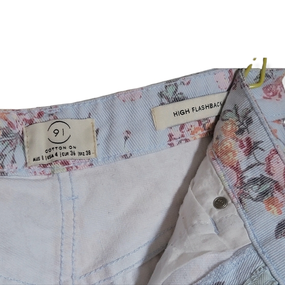 Cotton On Floral Baby Blue Shorts - Picture 5 of 7